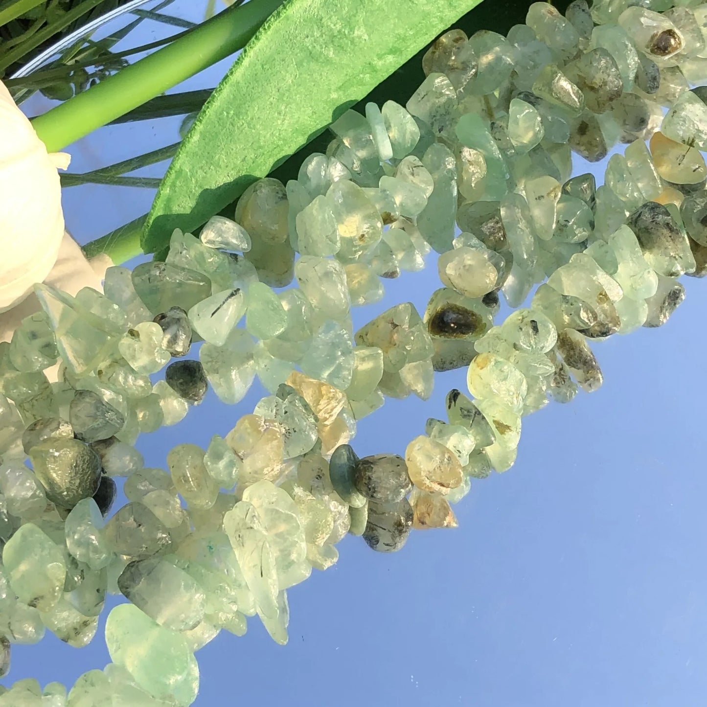 Natural Irregular Freeform Green Prehnite Quartz Chips, loose Gemstone Beads, 5-8mm