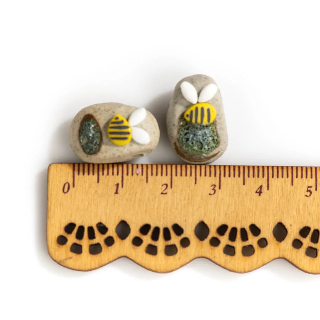 Bee Cool Porcelain Ceramic Beads 5pcs