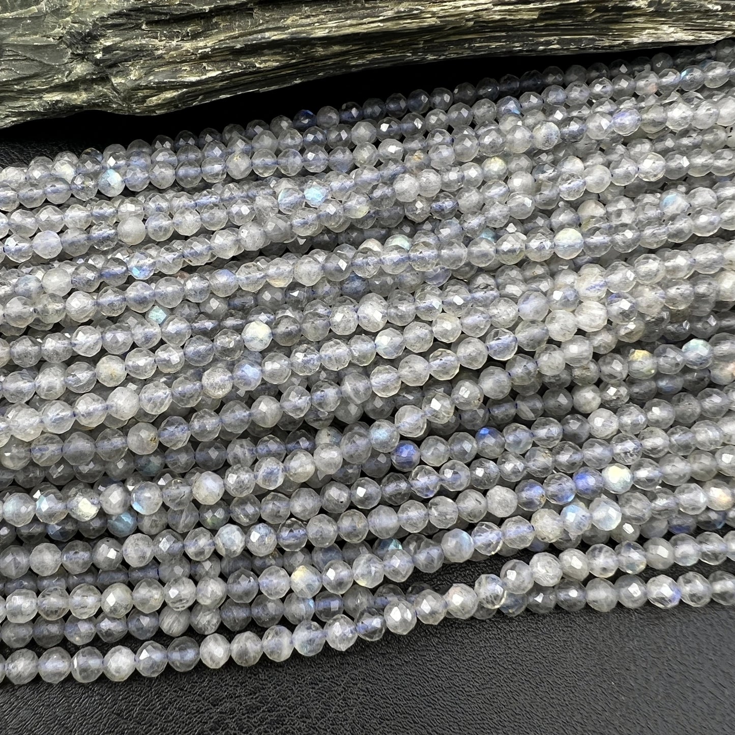 AAA 4MM Natural Stone Gray Labradorite Moonstone Beads, Round, Faceted, 5 Strands